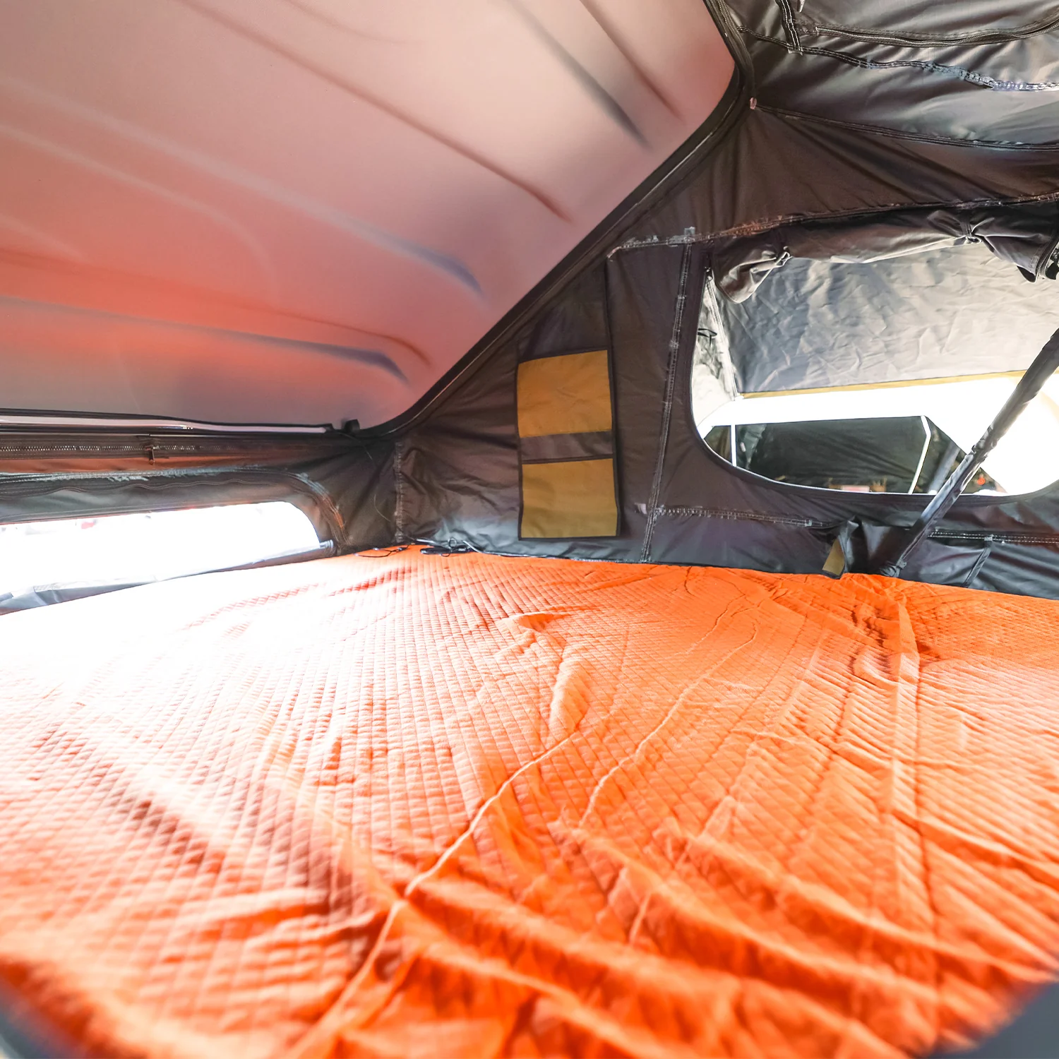23Zero Armadillo X Rooftop Tent - Image 5