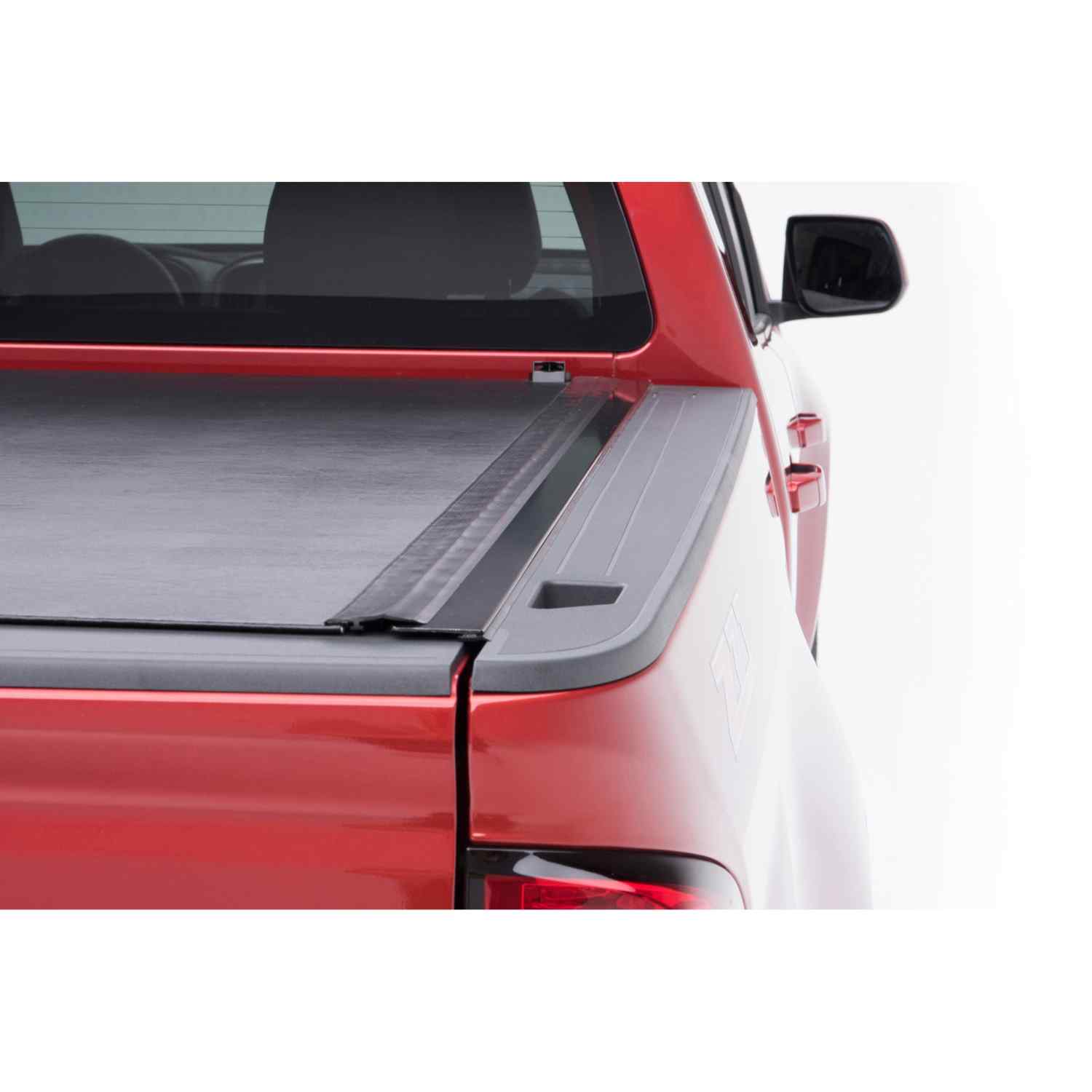 BAK Revolver X2 GMC Silverado/Sierra 1500 Hard Roll-up Tonneau Cover - Image 9