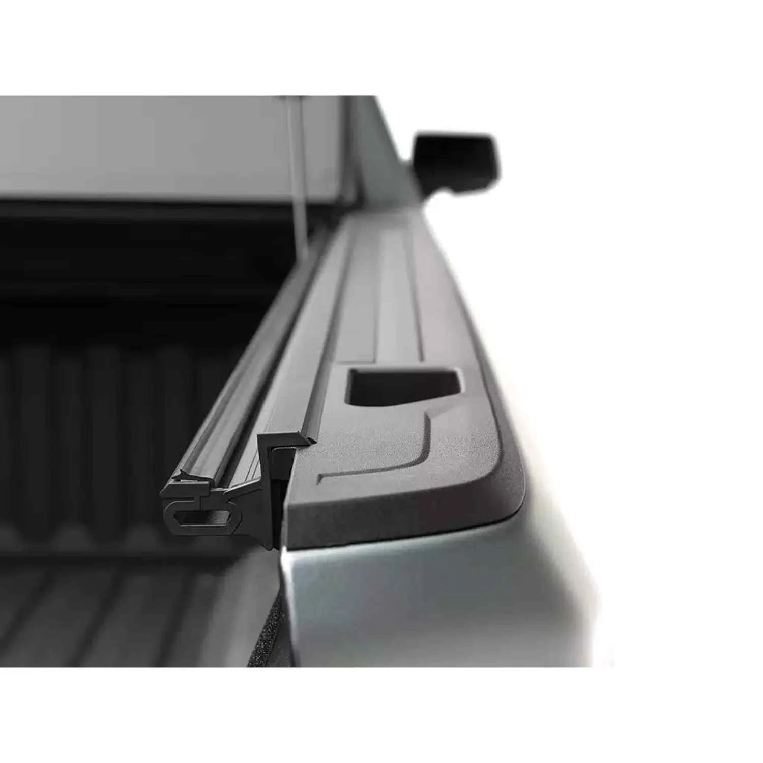 BAKFlip G2 GMC Silverado/Sierra Hard Folding Tonneau Cover - Image 10