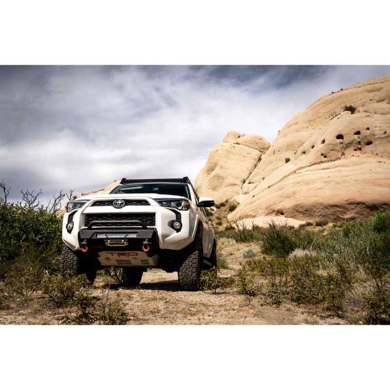 Body Armor 2014-2023 Toyota 4 Runner Hiline Front Winch Bumper - Image 4