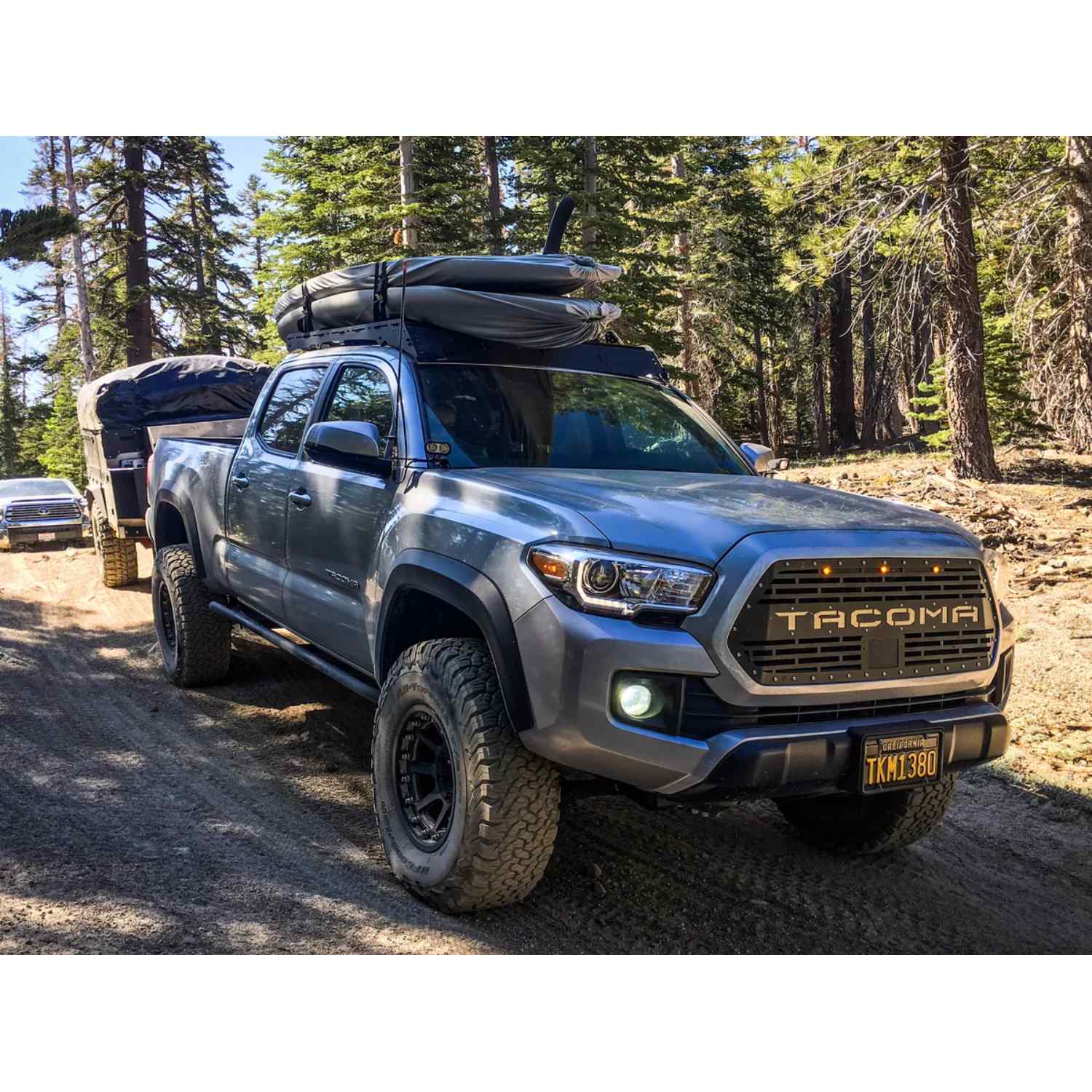Cali Raised LED Toyota Tacoma (2005-2023) Rock Sliders - Image 10