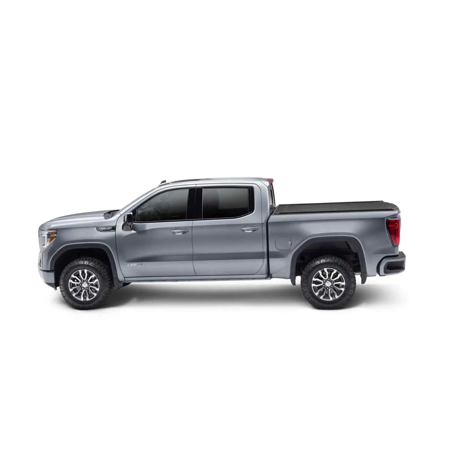 RetraxONE MX Chevy & GMC 1500 Manual Retractable Tonneau Cover - Image 12