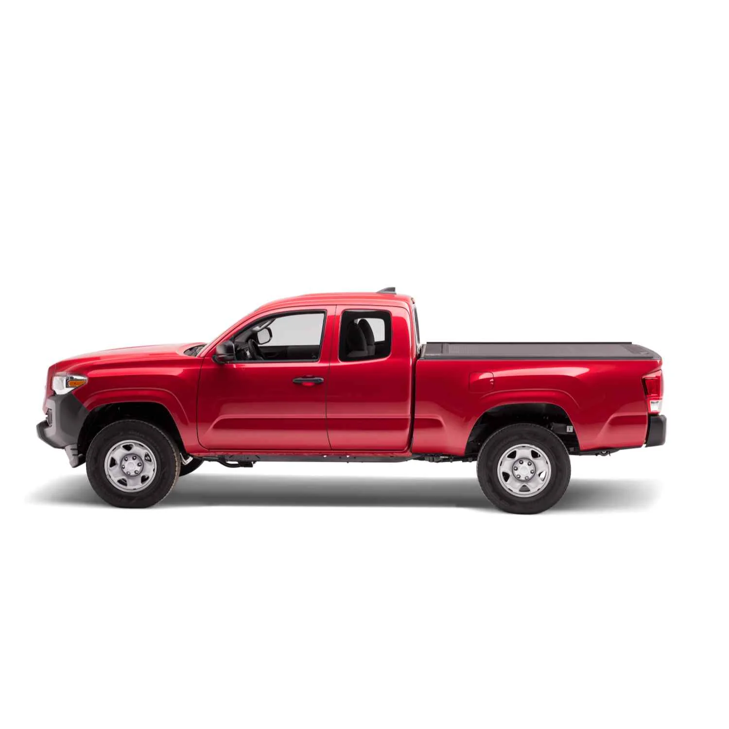 RetraxONE MX Tacoma Manual Retractable Tonneau Cover - Image 14