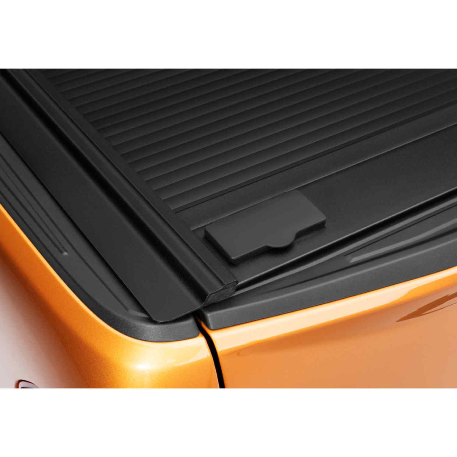 RetraxPRO MX Ford Manual Retractable Tonneau Cover - Image 7